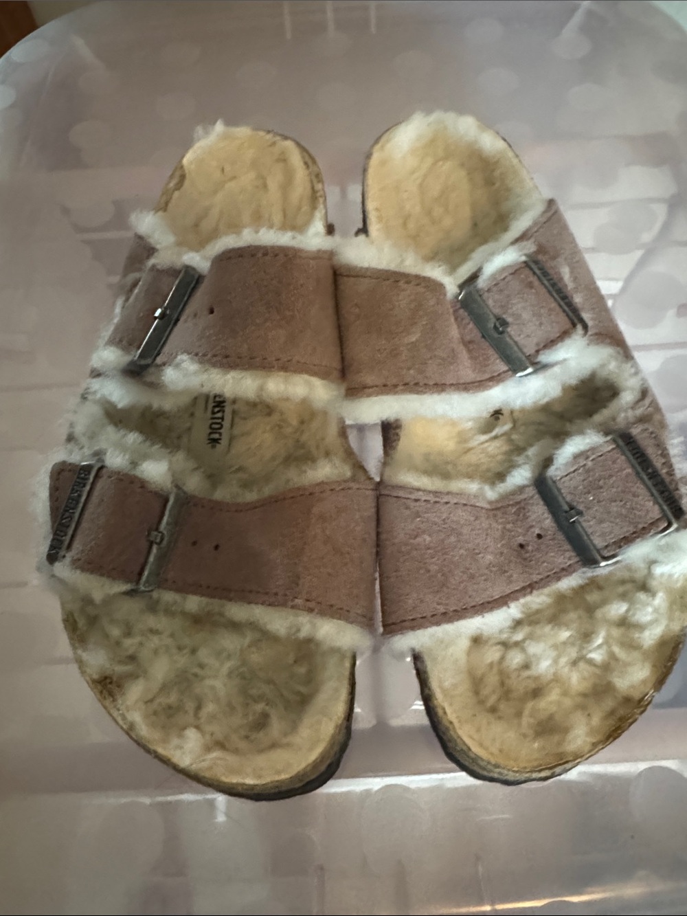 Birkenstock soft pink/mauve Shearling Suede Double-Buckle Sandals in Tan